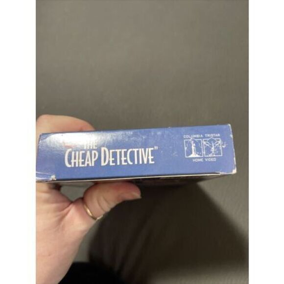The Cheap Detective, VHS, 1978, Columbia, Peter Falk, Ann-Margret - Picture 5 of 7